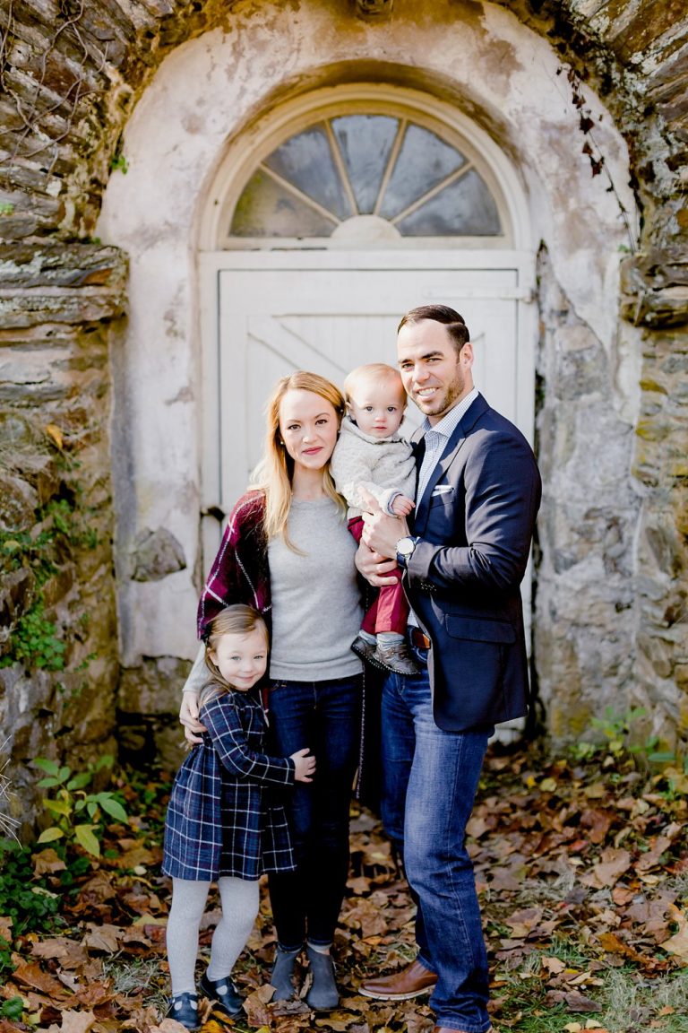 classic fall family portrait session photographed in valley forge national park